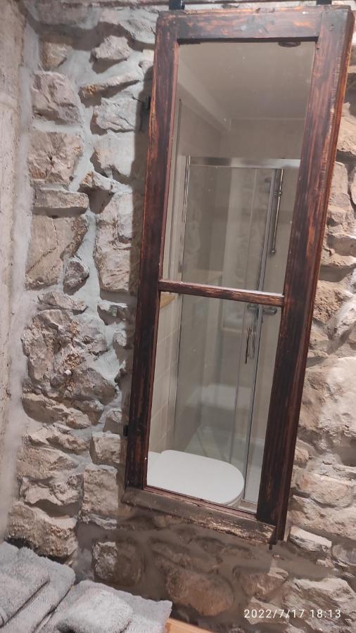 Holiday Farmhouse Skvor Robidisce Bagian luar foto