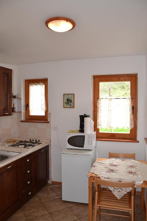 Holiday Farmhouse Skvor Robidisce Bagian luar foto