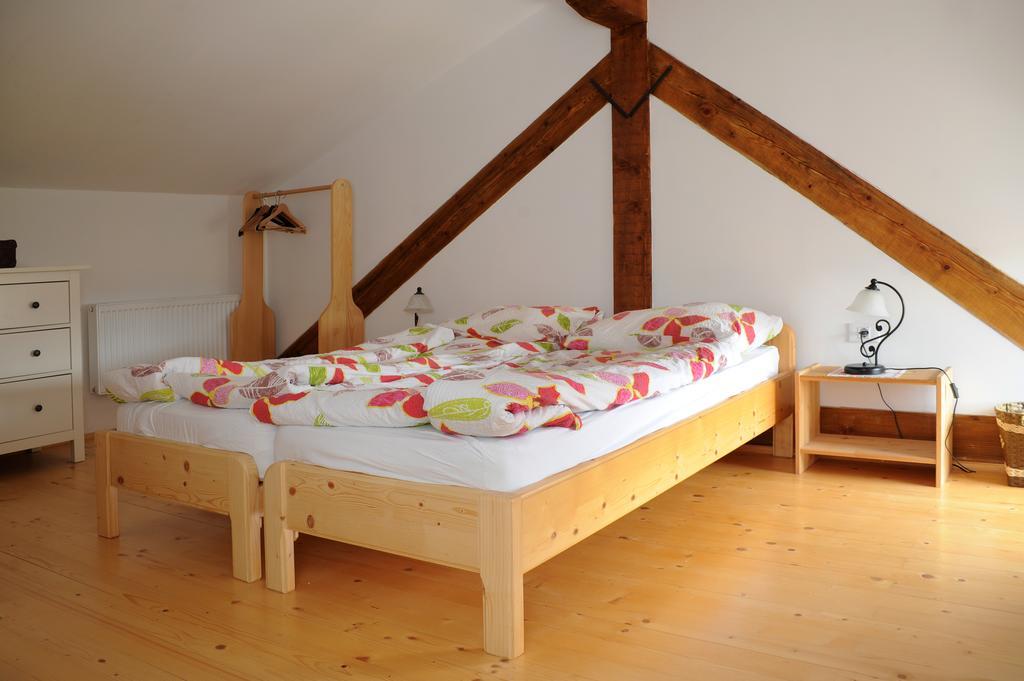 Holiday Farmhouse Skvor Robidisce Bagian luar foto