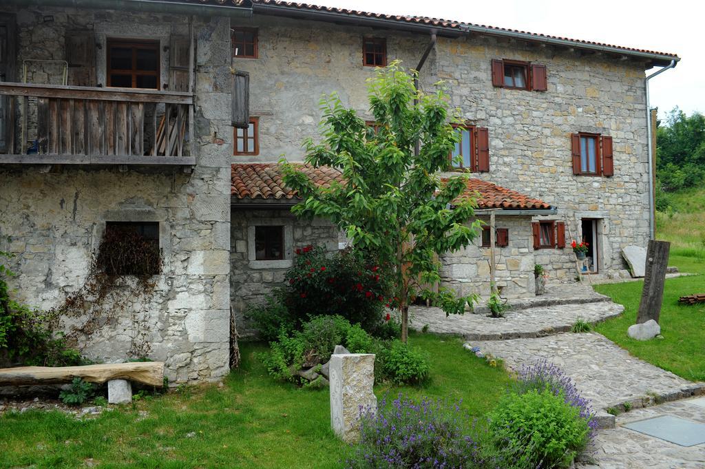 Holiday Farmhouse Skvor Robidisce Bagian luar foto