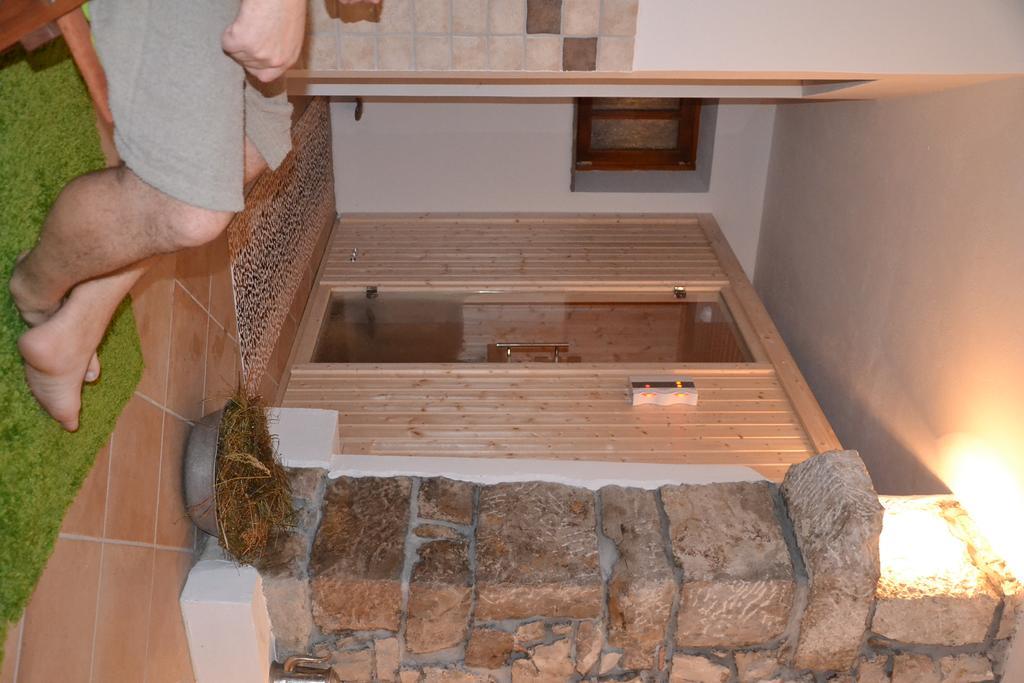 Holiday Farmhouse Skvor Robidisce Bagian luar foto