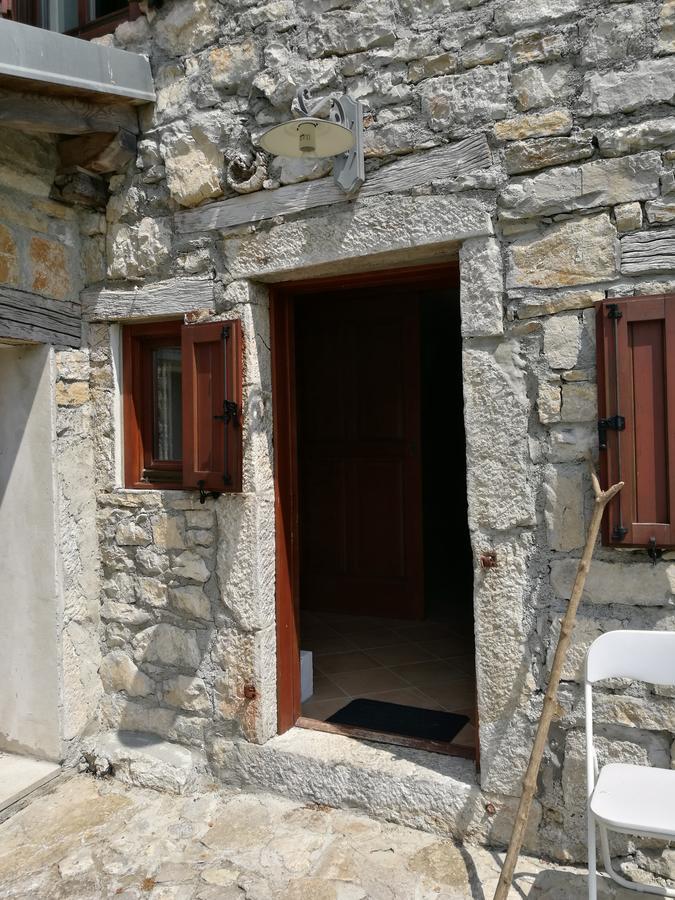 Holiday Farmhouse Skvor Robidisce Bagian luar foto
